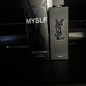 Yves Saint Laurent MYSLF Le Parfum in Black